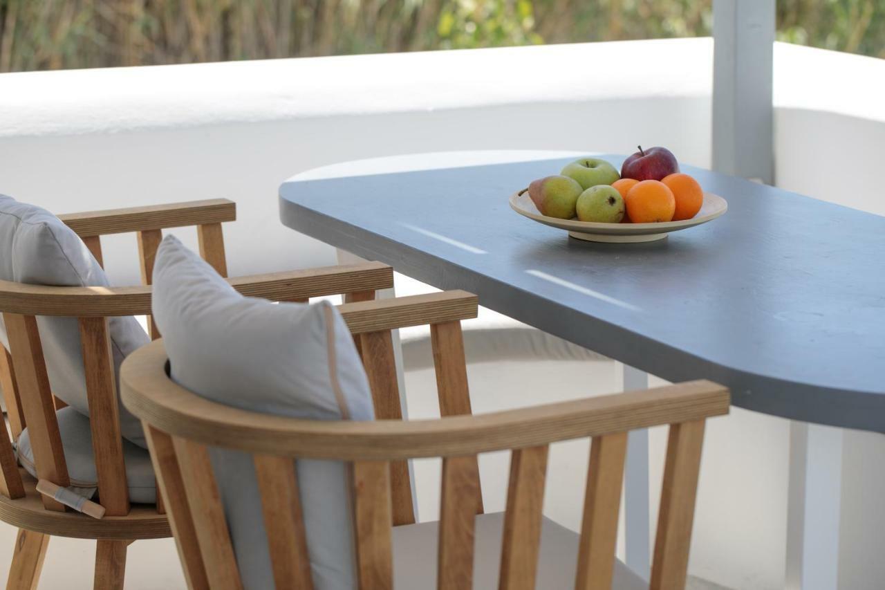 Naxos Infinity Villa And Suites Galanado 外观 照片