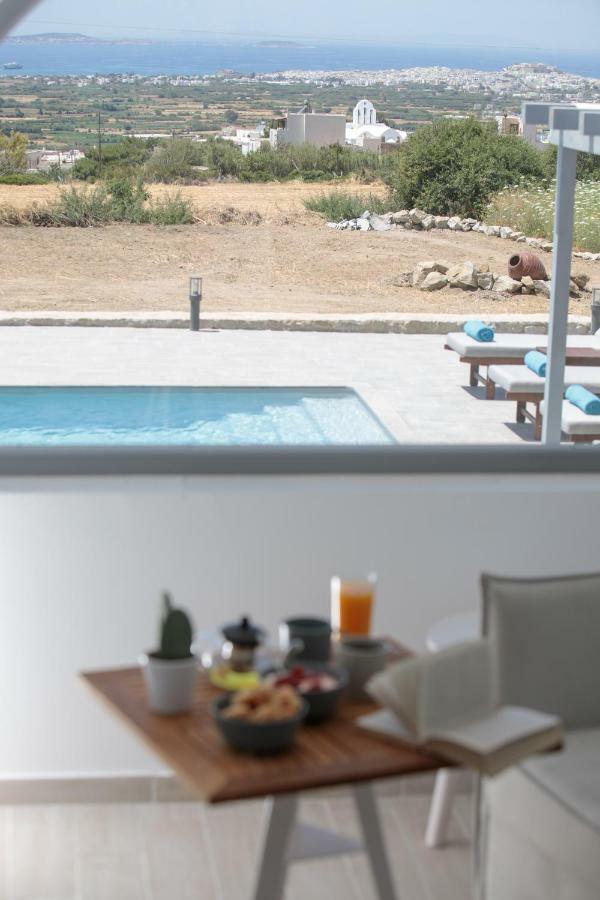 Naxos Infinity Villa And Suites Galanado 外观 照片