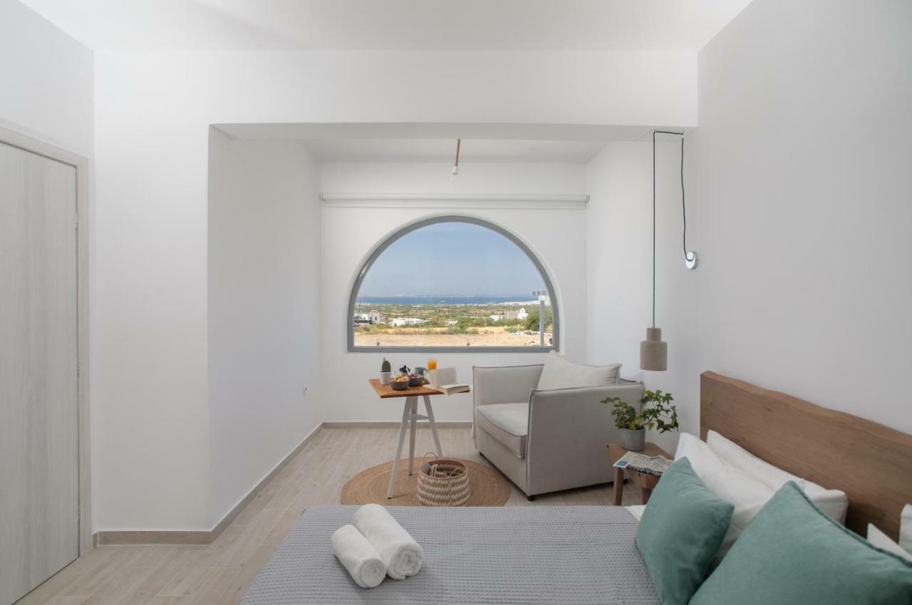 Naxos Infinity Villa And Suites Galanado 外观 照片