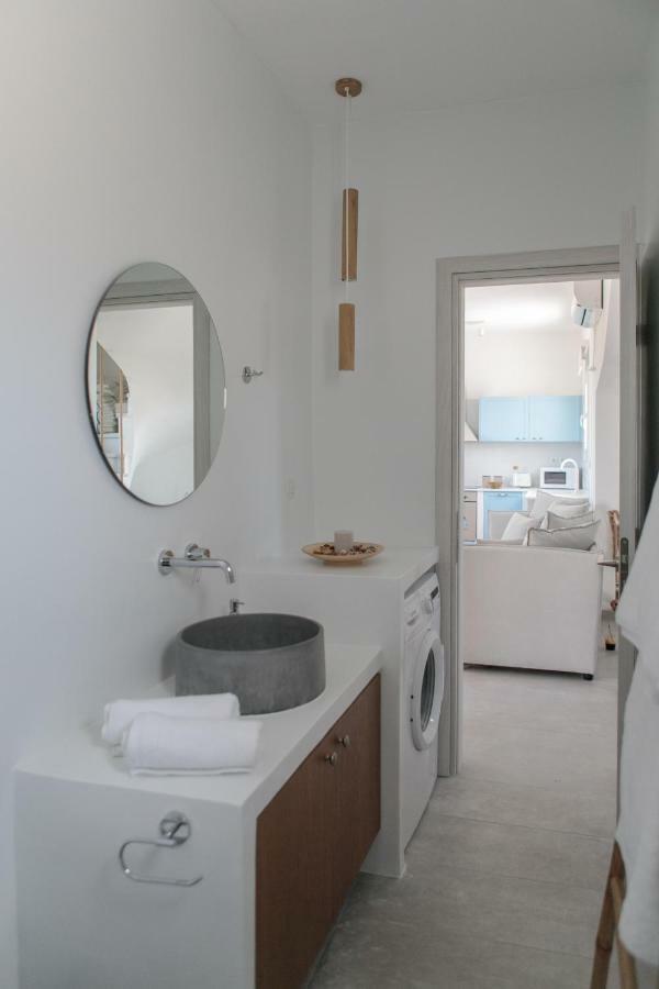 Naxos Infinity Villa And Suites Galanado 外观 照片