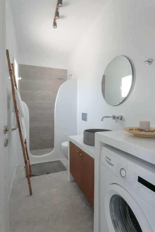Naxos Infinity Villa And Suites Galanado 外观 照片