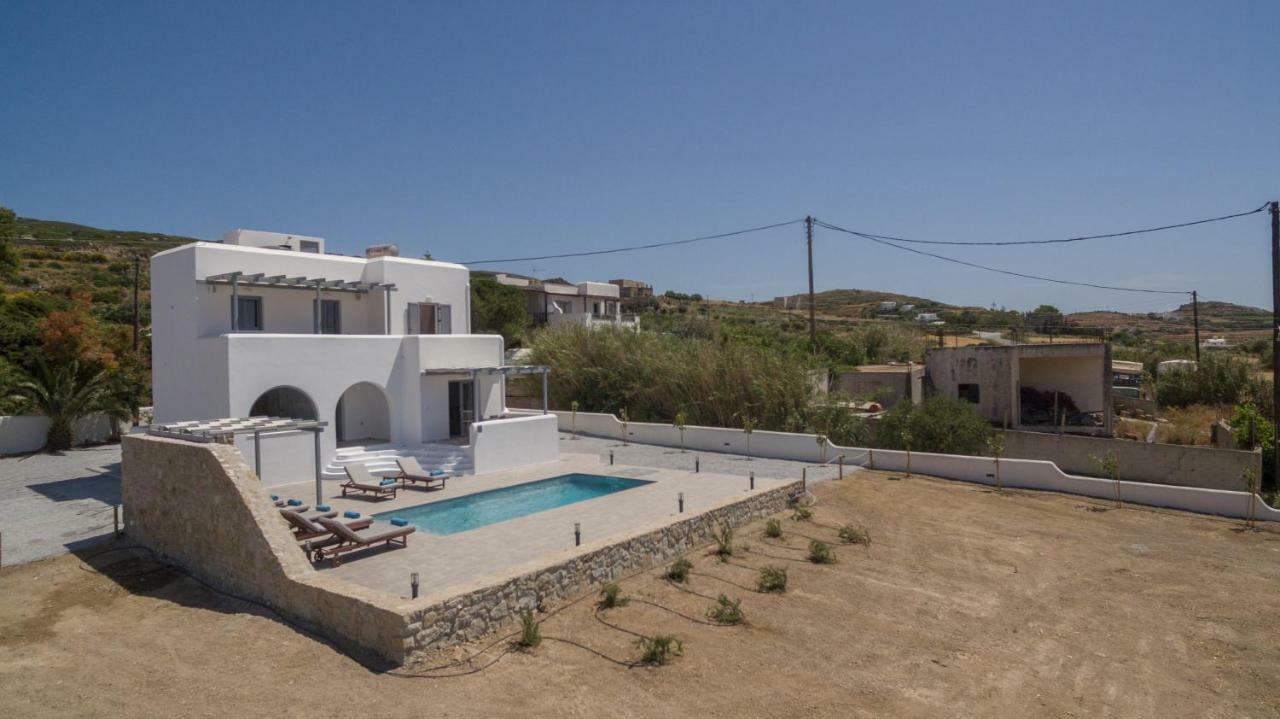 Naxos Infinity Villa And Suites Galanado 外观 照片
